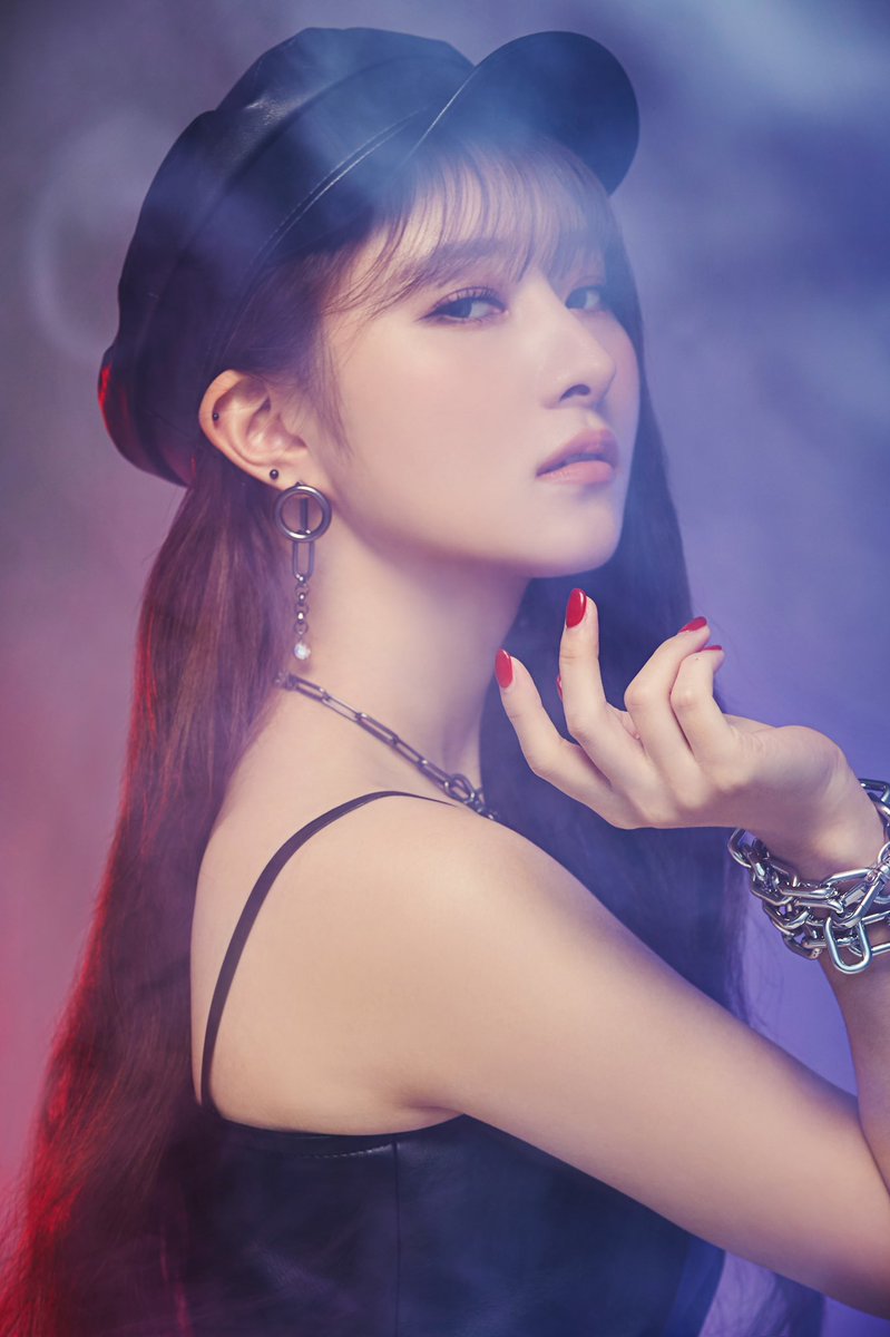 SuAbrazil's tweet photo. [📸] 18.11.20 - Imagem teaser da Sua para o comeback japonês que vai acontecer dia 20, com o single 'No More'!! 

@hf_dreamcatcher 
#SUA #수아 #드림캐쳐 #DREAMCATCHER #DreamcatcherBOCA #BOCA https://t.co/MRYVPku3UJ