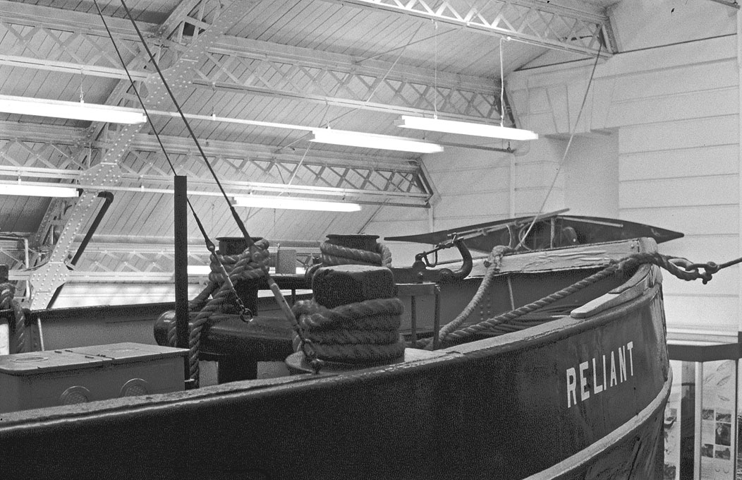 Swatchway's tweet photo. Day 18 #Museum30 a dilemma: too much stuff: what to keep, what goes? My predecessor at Greenwich had the bold vision to replace the cramped Neptune Hall with today's Neptune Court. But 'Reliant' had to go. Controversial? Yes, but transformational for interpretation and audiences. https://t.co/4l2c1mzJmZ