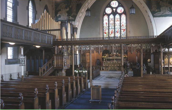 ⚠️ SOS from Rochdale⛪️St. John’s Smallbridge, built in 1834 by Church Commissioners and listed grade II, closed in 2009 and is now subject to sale and possible conversion to housing. Have your say on the plans before 31st Dec 2020⏩Full details here: bit.ly/35CUxIy.