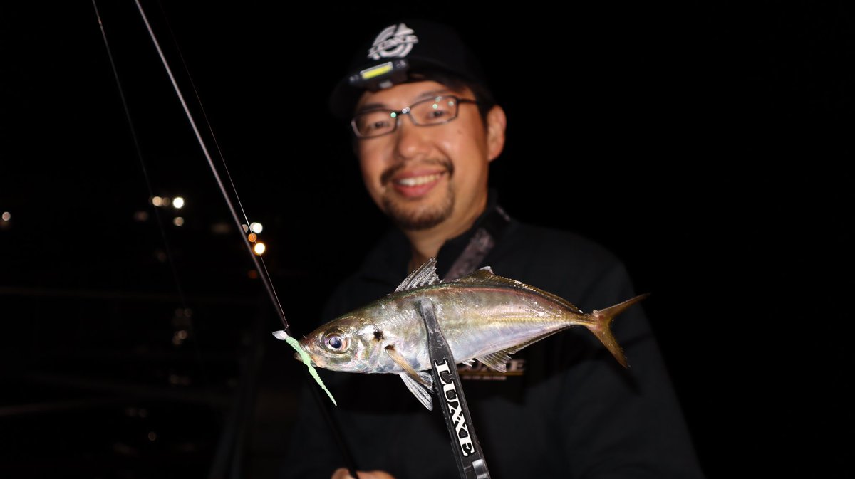 フィッシングライフ 次回の放映は この秋がまかつから発表となるニューロッドでグッドサイズのアジを狙う 効率よく釣っていくためのコツを伝授 秋の大阪湾でライトゲームを満喫しました 地上波放送後はストリーミング配信 T Co Wgazni4fqd