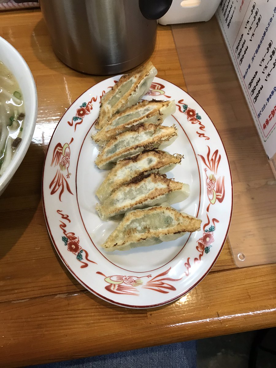 ラーメン、うまい
地域経済に貢献 