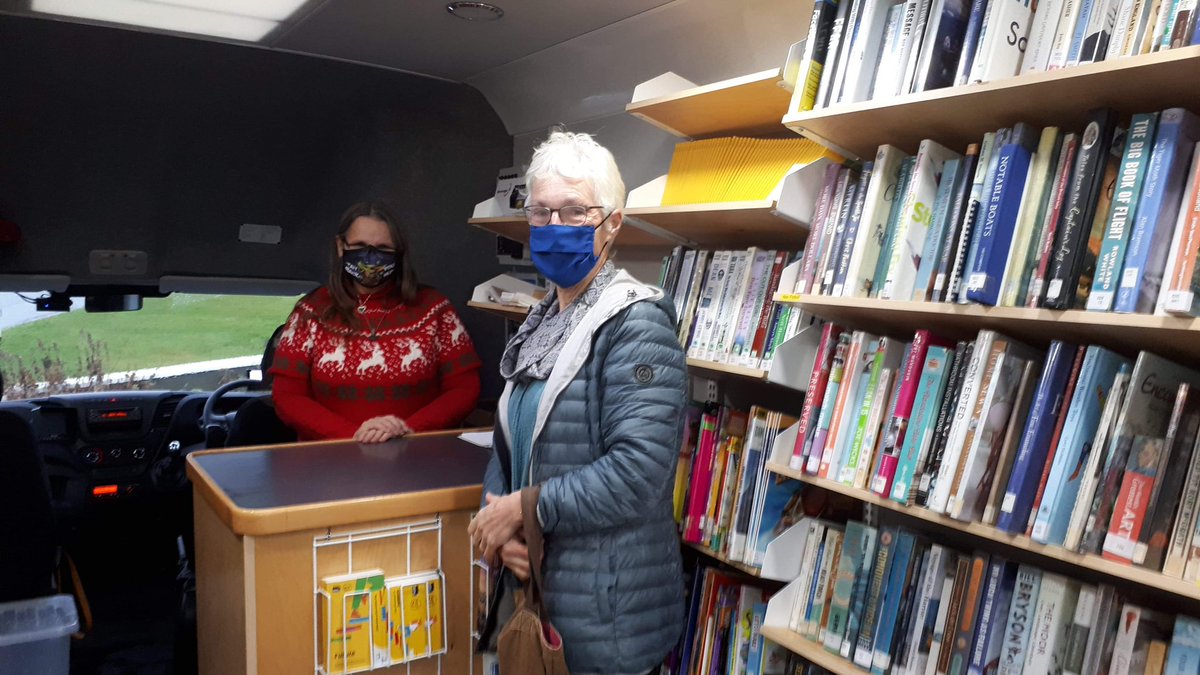 ShetlandLibrary's tweet photo. #MobileLibrariesDay2020 has kicked off in a windy and very wet #Shetland! First stop- Bigton Shop! 

Perfect day to cosy in front o da fire wi a good book- come and get one fae the Library van!

#LibraryOnTour 🚐📚🌧💨 https://t.co/CrgOsVDRCo