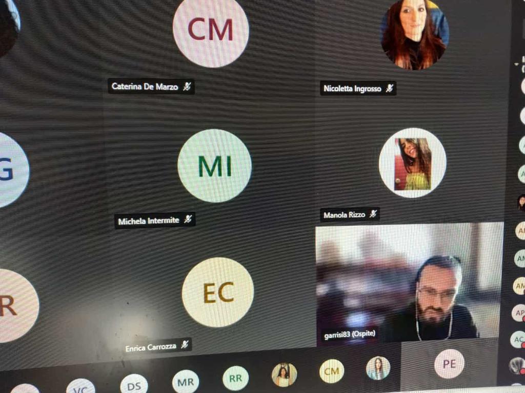 Lezioni Aperte 20-21: adulti in tras-formazione con <a href="/saledellaterra/">Sale della Terra</a> <a href="/fabiogarrisi/">Fabio</a> #welfareprossimità  <a href="/comuniwelcome/">Piccoli Comuni Welcome</a> <a href="/CorriereBN/">CorriereBuoneNotizie</a> nuovi modelli formativi per lo sviluppo #cooperativedicomunità #budgetdisalute <a href="/ASviSItalia/">ASviS</a>