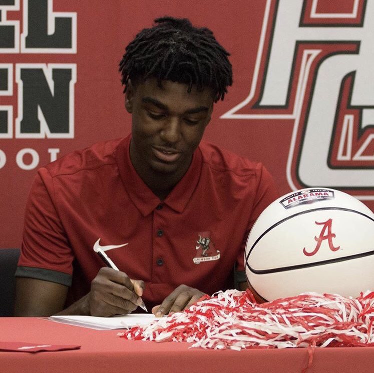 BamaHoopsSZN's tweet photo. .@HazelGreenHigh➡️@AlabamaMBB➡️@NBA 

The @NBADraft begins tonight at 7 CT on ESPN.

Good luck, @kiralewisjr!

#RollTide #BlueCollarBasketball https://t.co/OnYFK7Z4cp