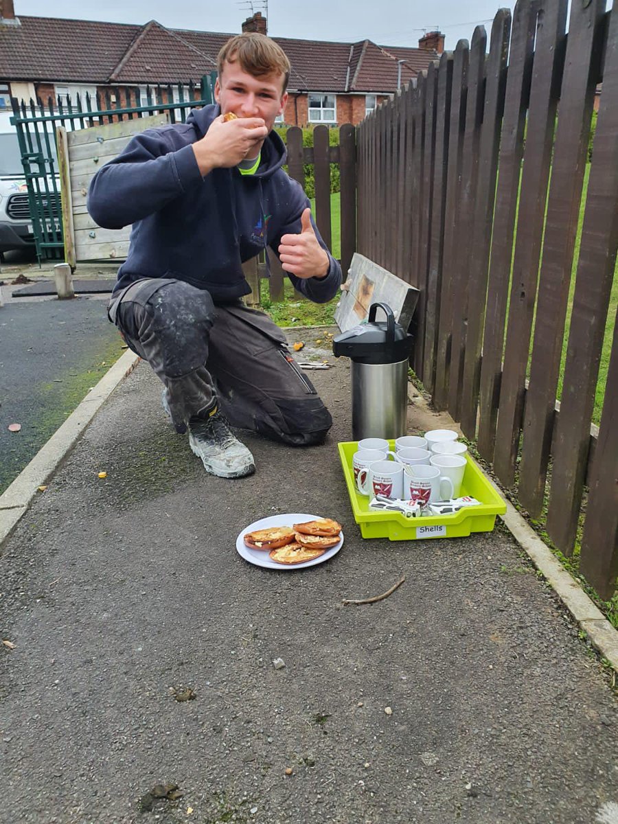 PentagonPlayUK's tweet photo. We’d like to say a huge thank you to @Broad_Square! 

They have been wonderful to our installers and have even treated them to tea and toast this morning while they complete their exciting playground project! 😁 https://t.co/NrCHjm2u1j