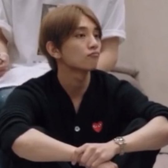 a thread of joshy’s pouts ^3^