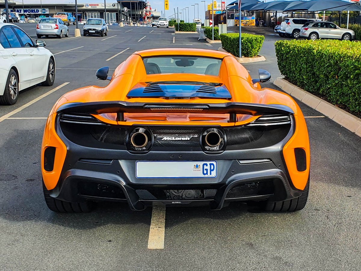 Zero2Turbo's tweet photo. Still, one of the best looking creations to leave Woking!
McLaren 675LT Spider spotted in Noordheuwel with new Vossen wheels and a Fabspeed exhaust done by @RACE_SA
#ExoticSpotSA #Zero2Turbo #SouthAfrica #McLaren #675LTSpider #VossenWheels #Vossen #Fabspeed #FabspeedExhaust https://t.co/IuIhFE6u9N