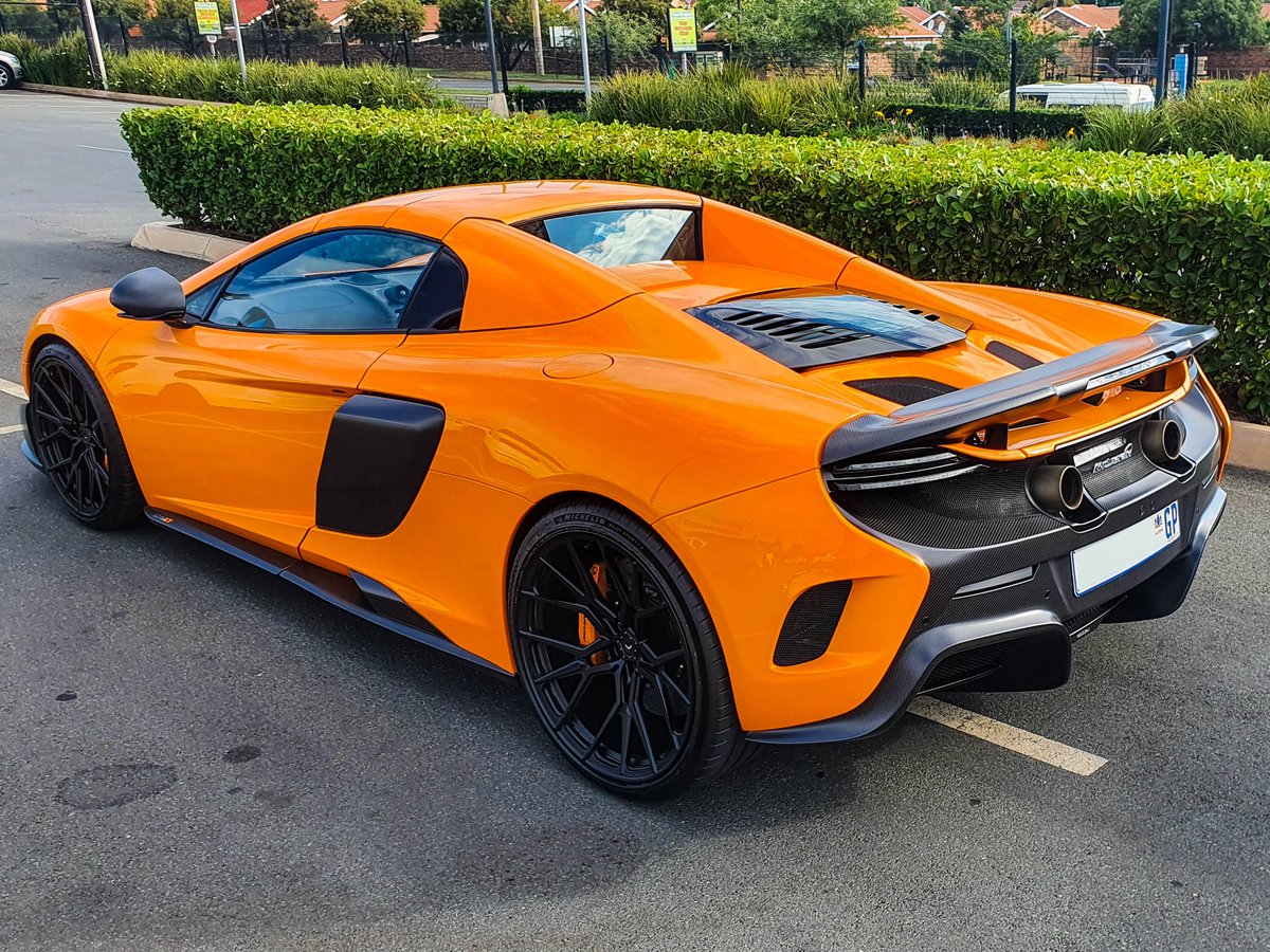 Zero2Turbo's tweet photo. Still, one of the best looking creations to leave Woking!
McLaren 675LT Spider spotted in Noordheuwel with new Vossen wheels and a Fabspeed exhaust done by @RACE_SA
#ExoticSpotSA #Zero2Turbo #SouthAfrica #McLaren #675LTSpider #VossenWheels #Vossen #Fabspeed #FabspeedExhaust https://t.co/IuIhFE6u9N