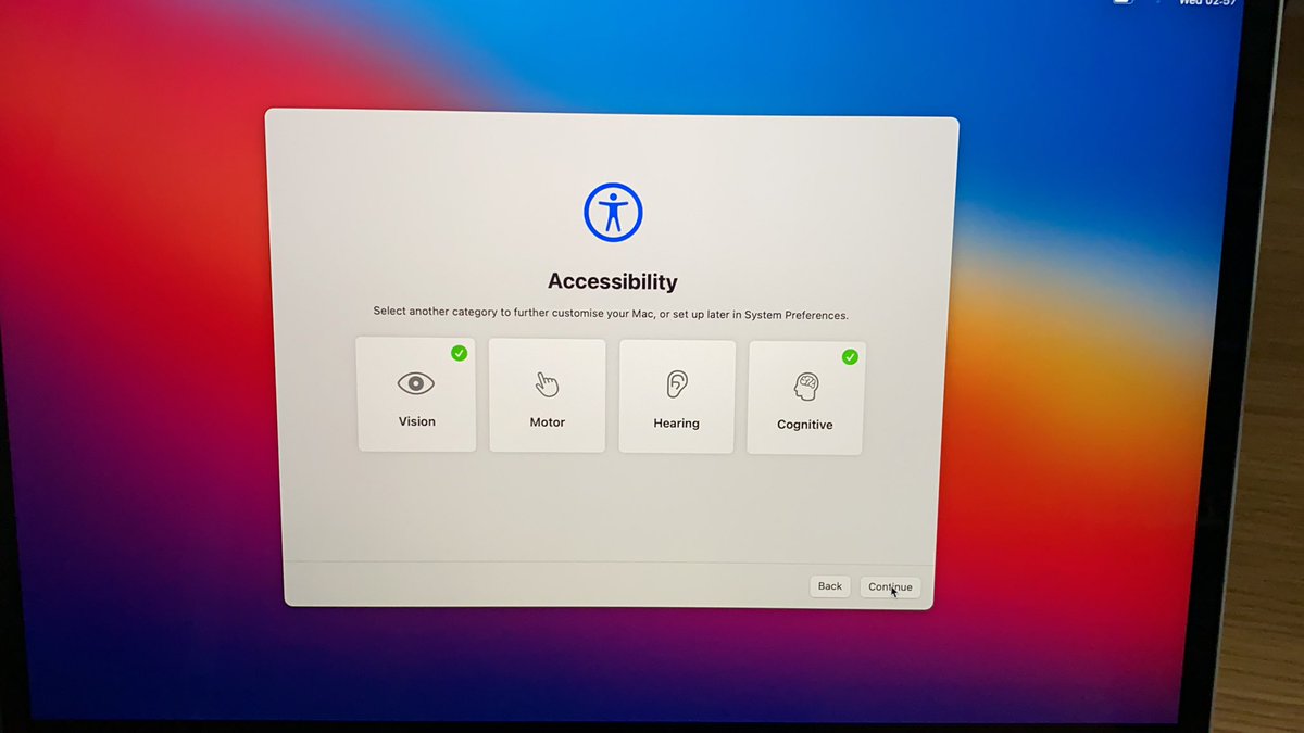 CraigGrannell's tweet photo. Whoever at Apple put full accessibility options into on-boarding, top marks. This is so good to see. https://t.co/GTQKzMGCCH