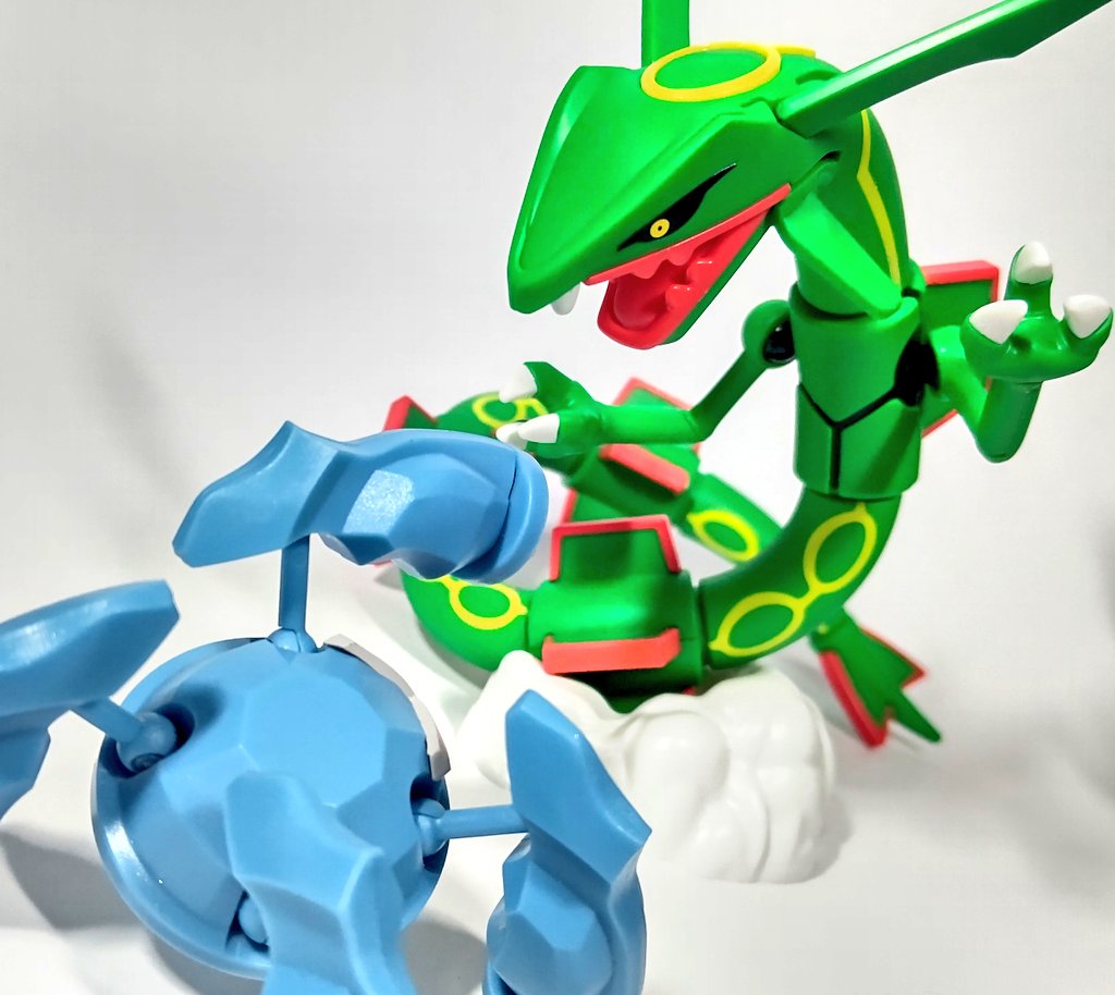 レックウザ最高…この勢いでカイオーガとグラードンもお願いします