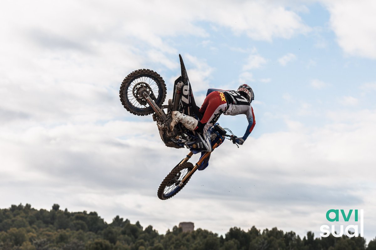 AvisualMadrid's tweet photo. Fotos de Calatayud de los pilotos de @ausioracingteam , felicidades a @rubenfernandez70 por ese Campeonato de España https://t.co/vS48NDLmox