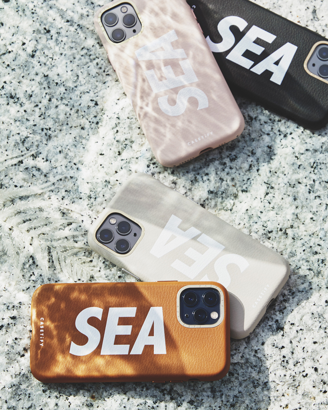 casetify x wind and sea レザーケース-