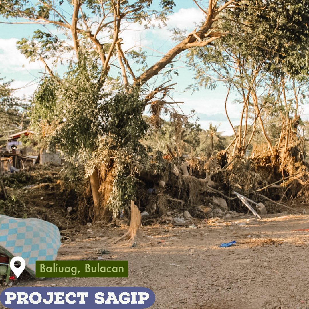 forourfarmers's tweet photo. What happened in Bulacan? 📣

We are sharing some photos during our dispatch yesterday. A lot of people lost their homes &amp; don’t know where to start over again. Thank you for helping us reach them, even the smallest help means the world to them. #ReliefPH #ProjectSagip ✊🇵🇭 https://t.co/a2HVdn73wA