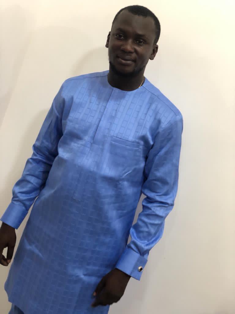 Adebayo_Ralph's tweet photo. It’s been five days since @imoleayomichael was abducted in his home by a Joint Task Force in Abuja. 

Dadiyata and others are still missing after they were abducted by forces of the state. 

Again, Buhari and his henchmen have questions to answer. 

#WhereImoleAyo? 
#FreeImoleAyo https://t.co/6KlOyQEELT