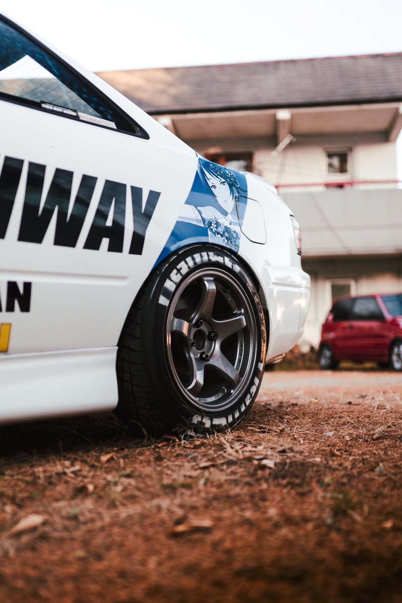 My new wheel… ENKEI PF05 8j +25 TOYO PROXES R1R 195/55r15 この反り