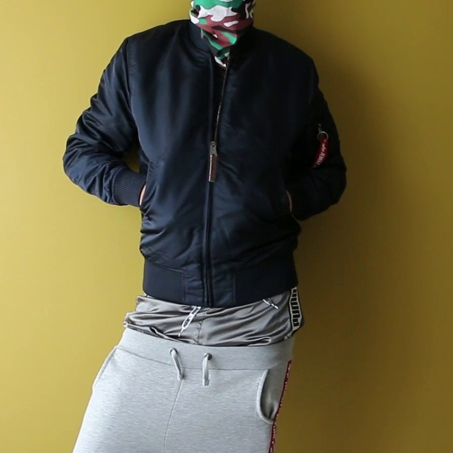 ledger_phoenix's tweet photo. Have you seen my latest video? #sagging #sagger #gaysagger #nylonsagger #nylonlover #nylonshorts #shinyshorts #bomberjacket #nylonjacket #phoenixledger #gayboy #fetishboy #LGBTQ #showingundies https://t.co/OpqqAYBYlA