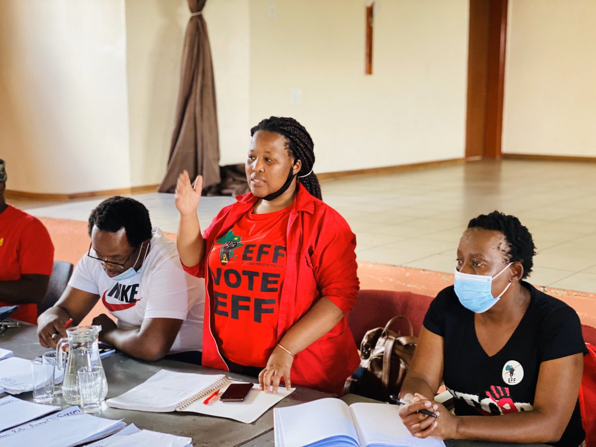 EFF_FreeState's tweet photo. [Seen In Pictures]: EFF Elections Manager @MTshwaku, Convener of deployees @PiabaMadokwe, Provincial Chair @MMakesini, Provincial Treasure @Seipati_Nanyane together with Regional leadership of Xhariep in preparatory meeting, preparing for CIC visit to ward 6 Mohokare on Sunday. https://t.co/htG6hQpazP