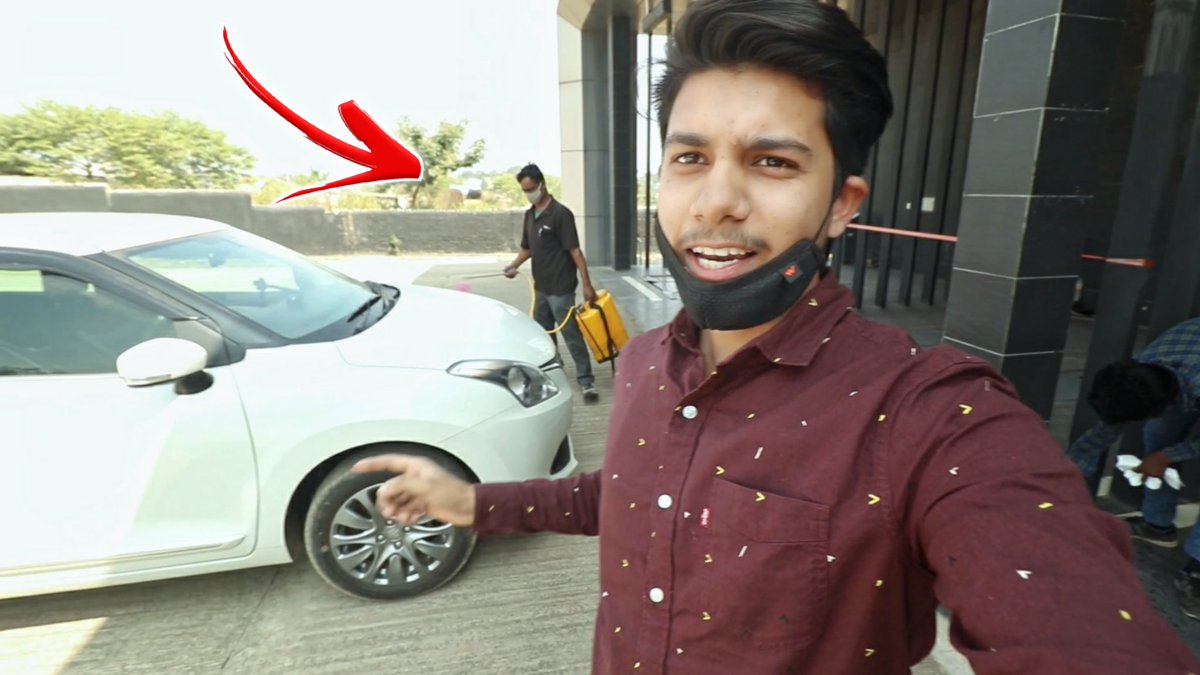 kaifi555's tweet photo. #Vlog20
Car Sanatize Krwana pda 😢
Vlog Link :- 

https://t.co/XvRvrMKxyc https://t.co/GBZny7ChRR