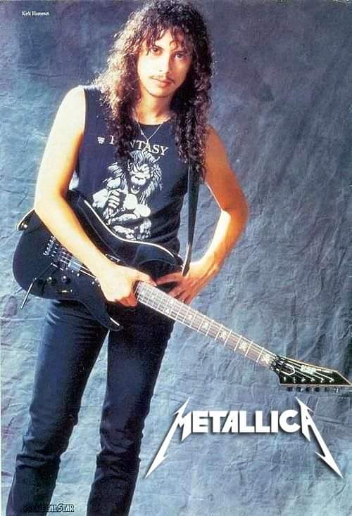 Happy birthday KIRK HAMMETT!
(November 18, 1962) 