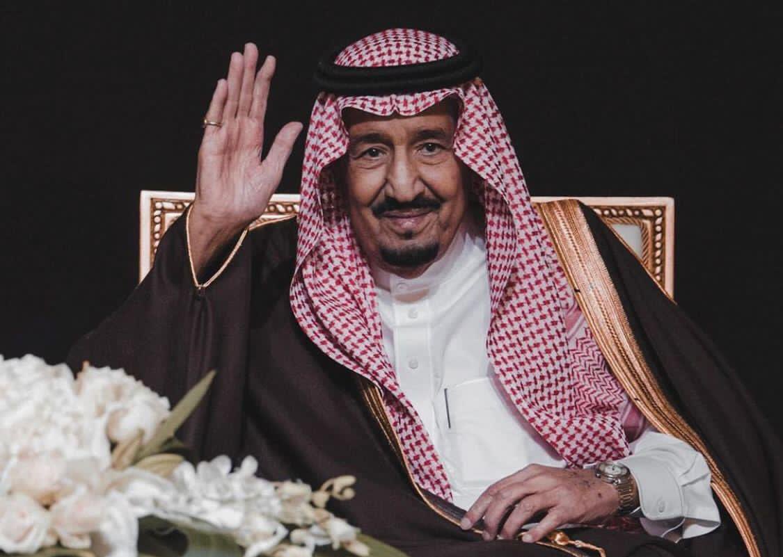 نجدّد الولاءَ لمقام خادم الحرمين الشريفين الملك سلمان بن عبدالعزيز بمناسبة ذكرىٰ البيعة السادسة
#الذكرى_السادسة_للبيعة