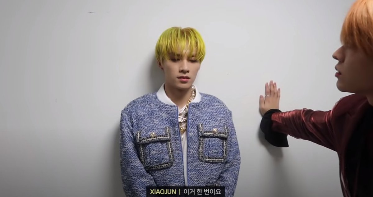 bituinan's tweet photo. why does xiaojun always look like someone's trying to take his lunch money https://t.co/ZR2KL1caMp
