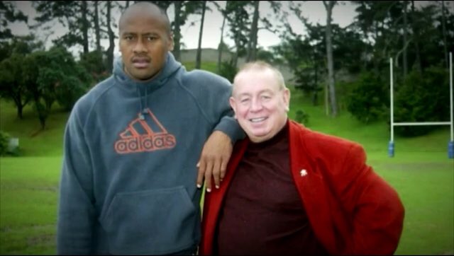 Jonah Lomu passed away 5 years ago today.Looking back at his time in Wales fondly with the likes of  @cardiff_blues.The first heavenly birthday he'll be spending with Kingsley snr too.