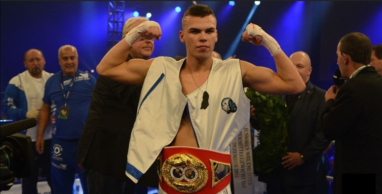 FPIBoxe's tweet photo. 🏆 Euro Supermedi
🥊 Giovanni De Carolis 🇮🇹 vs Bauer 🇩🇪
🥊 Bauer nuovo sfidante di @decarolisboxe
📌 🏟️ 📅 LUOGO E DATA MATCH DA STABILIRSI
#BBT #EuropeanBoxingUnion
▶️ https://t.co/pWzLX0L7aW https://t.co/g4FzGO7BXm