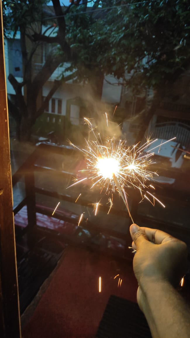 mmcexplorers's tweet photo. Diwali celebration at office✨
#mmcexplorers #diwalicelebration #greencrackersdeepawali #diwali2020 #indiranagar #bengaluru https://t.co/ZeOracaWYK