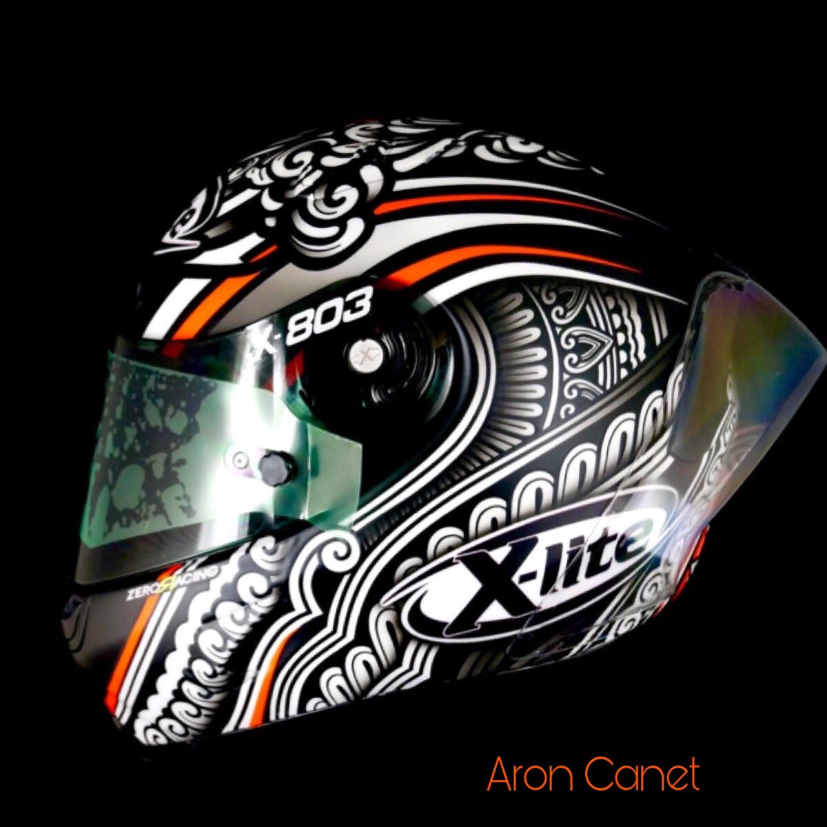 NievesZero's tweet photo. Aron Canet ValenciaGP Special Edition 2020, Zero Racing Helmet Design, @aroncanet44 Arturoteroltattoo, @nolan_group #customcreative @SagolaOfficial https://t.co/IJcGxRBt0Q