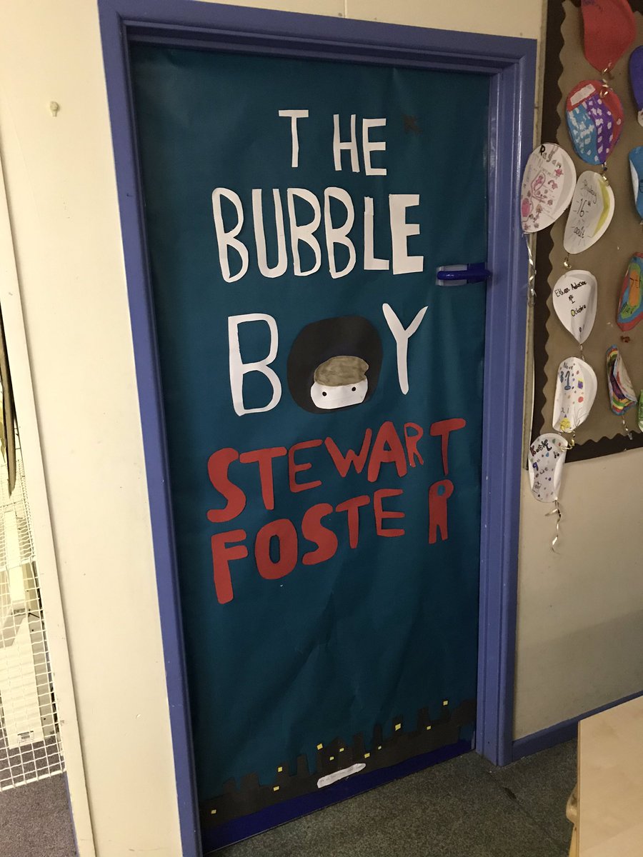 MilneJaime's tweet photo. Doors have been transformed into book covers with some excellent teamwork in P7B. Open the door/cover for an exciting story! https://t.co/XQtMD3oIvb