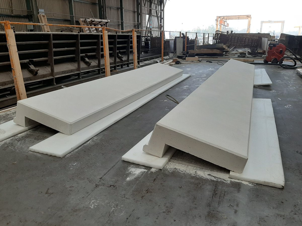 PeakEngineers's tweet photo. The first few units of architectural concrete getting ready for delivery to a bespoke newbuild house in Cressbrook, Derbyshire. Design and detailing by @PeakEngineers
#architecturalconcrete #structuralengineering #macrete https://t.co/g8i4afR4nW