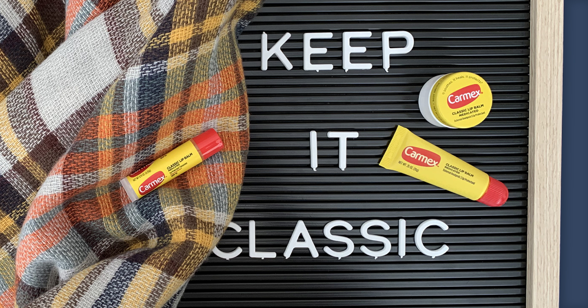 Carmex's tweet photo. Moisturized, soft lips are always in style with the #Carmex Classics. Are you #TeamStick, #TeamJar or #TeamTube? https://t.co/n3vntH0Nt9