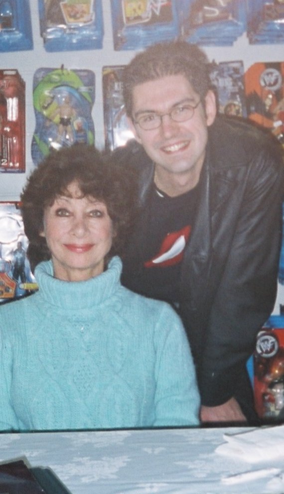Today's Camping It Up star is original companion and Doctor Who's Granddaughter, Carole Ann Ford. While the photo turned out well, I don't remember enjoying this signing a great deal. Ah well, not everyone is a classic, but Carole's place in Who history is truly justified.