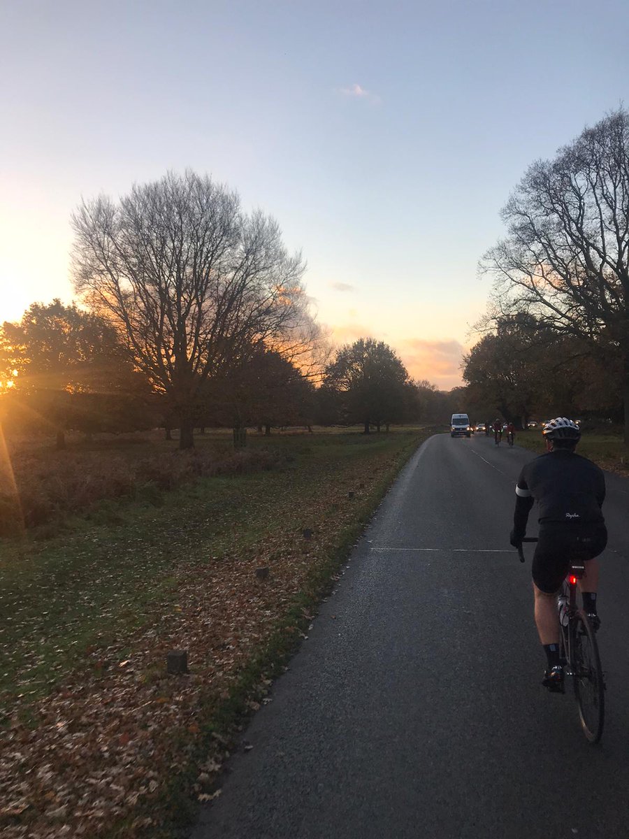 baroudeurs_cc's tweet photo. Richmond and Regent's Park movement strategy is now live. Have your say and make a real change
#movementstrategy #activetravel #parksforpeople #sustrans #sustainabletransport #outdoors #baroudeurs #measurable #andbreathe https://t.co/MfKQ8Fwbfc