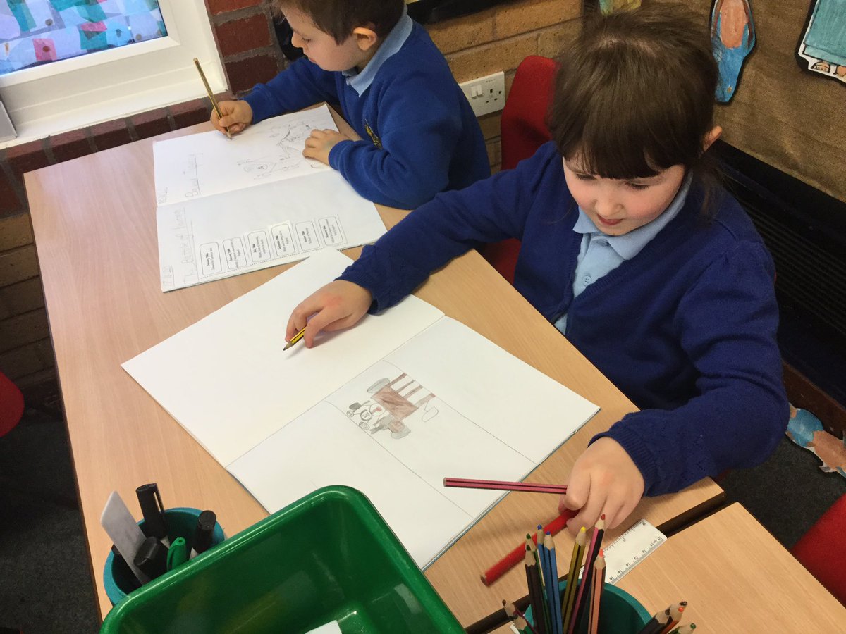 LSTMrsC's tweet photo. What can The Bayeux Tapestry teach us about The Battle of Hastings? #stpshistory https://t.co/hHGq4NMLyg