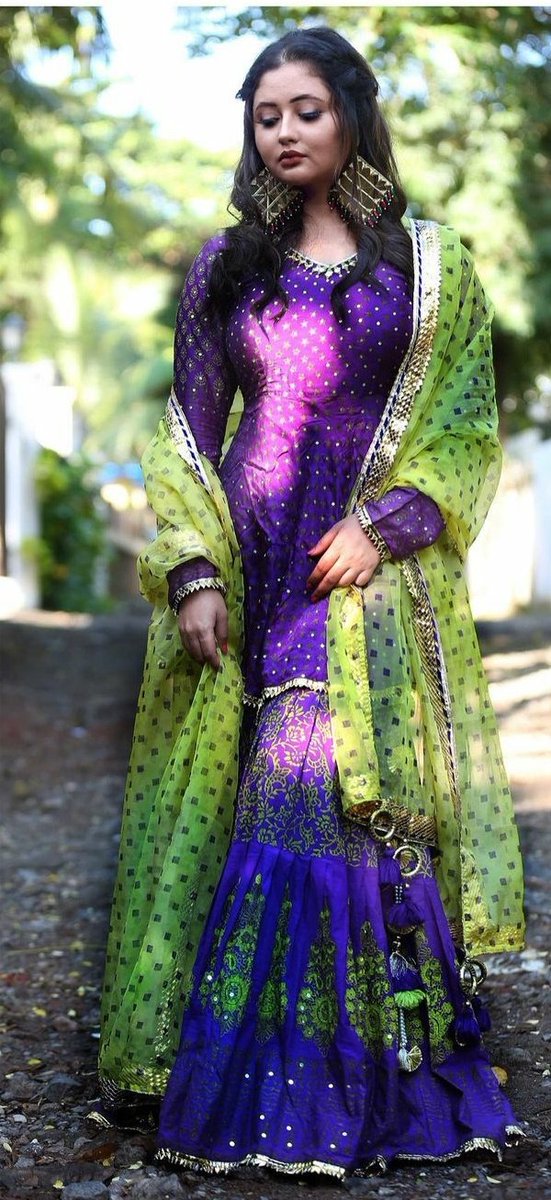 END OF THREAD Ladies Vs Gentlemen With Rashami  @TheRashamiDesai