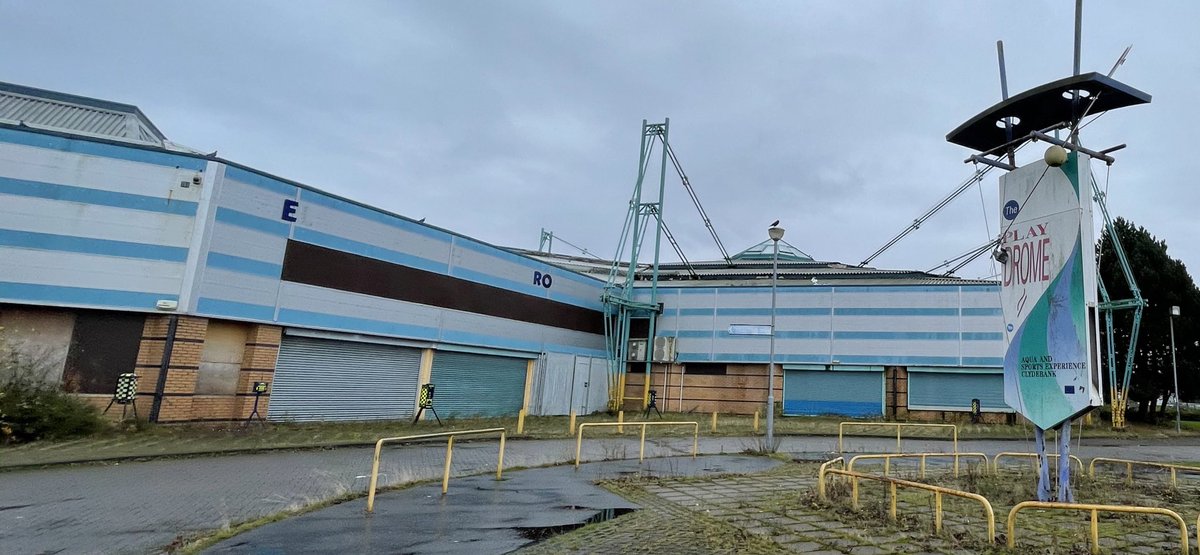 CiaranMcGilp's tweet image. Sad times. This place used to be amazing. #WaveMachine