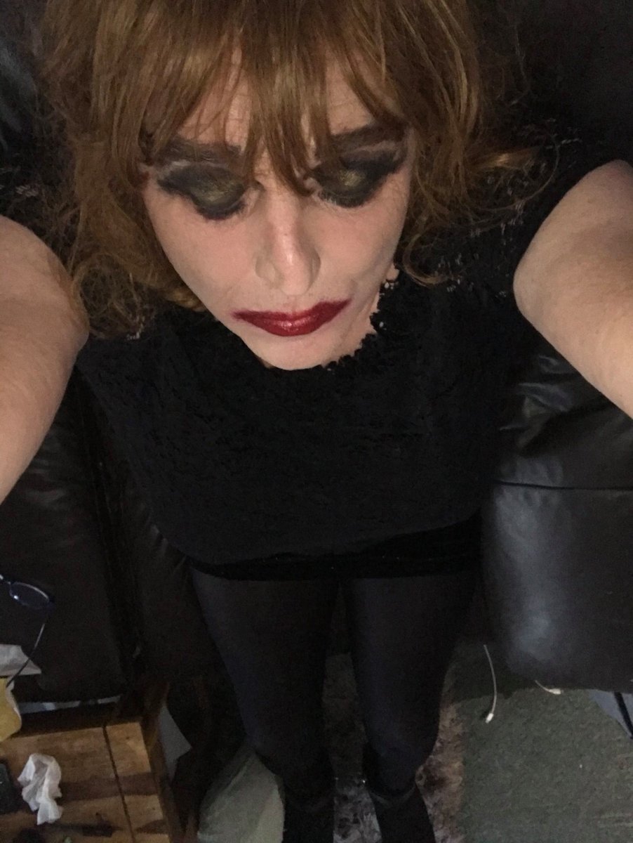 TonyMos06714214's tweet photo. @SarahJaneGill7 this is Stephen Robert Gill of tavistock post him far and wide for the sissy faggot he is https://t.co/H9PhiXTIy5
