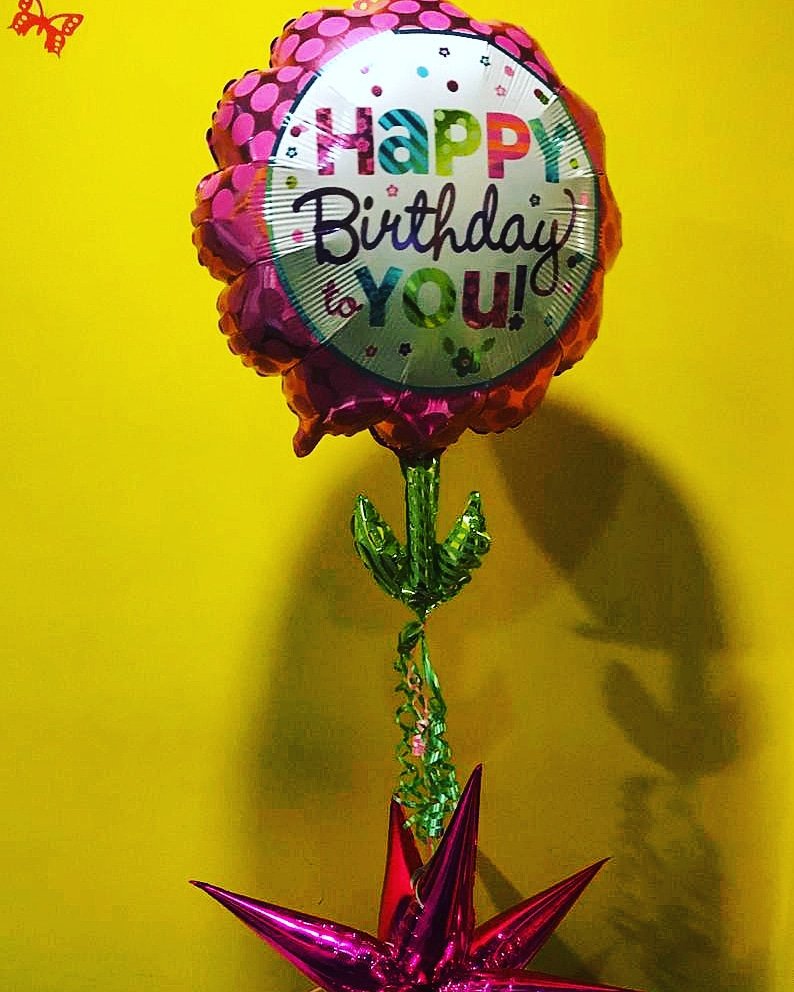 We brightened up someone's day with this balloon flower.
Add that special touch to your special occasions !!!! 
Balloons and more from Twinkles The Party Shop 
#twinklesthepartyshop #Twinkles #balloons🎈   #partysupplies  #qualatexballoons #partystorechennai #bespokeballoons