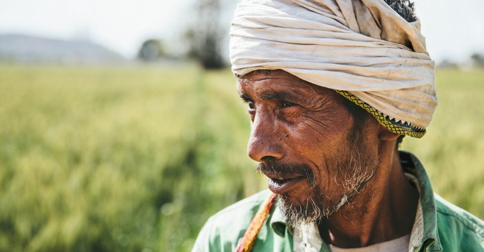 Microsoft's tweet photo. CropData is using #AI, blockchain, and cloud technology to plant a future for India's farmers. 🌱

Discover how: https://t.co/MvbSCoBuCi