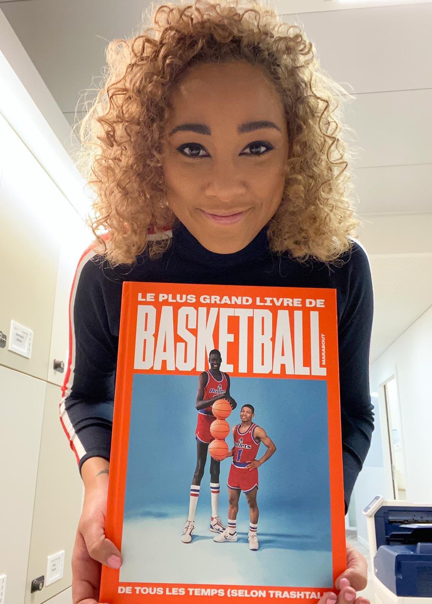lequipedusoir's tweet image. 🎁 CADEAU 🎁 

RT &amp;amp; FOLLOW @lequipedusoir pour tenter de remporter « Le plus grand livre de basket-ball de tous les temps (selon @TrashTalk_fr) » aux @EditionMarabout 🏀 !

🔥🔥🔥🔥

Présenté par @vsainsily 🎁

#LPGLDBDTLTSTT