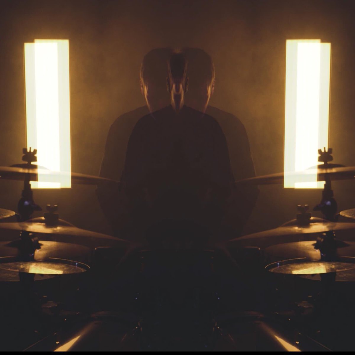 ofcolours_'s tweet photo. #ofcolours #modernheavy #modernmetal #metalcore #redfieldrecords #ffm #frankfurtammain https://t.co/ZNqZXJt5gl