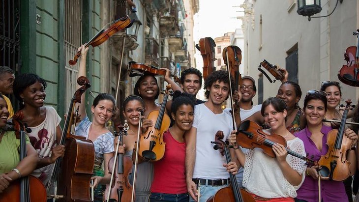 Orquesta del Lyceum de La Habana based in Havana, Cuba. Established in 2009. https://www.facebook.com/Orq.Lyceum.Habana #Orchestra  #OrchestraDiversity  #DiversityofOrchestra 39/