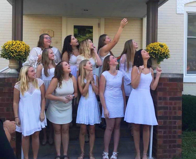 OmicronDeuteron's tweet photo. Happy Inspiration Week! 🤗
To kick off the countdown to initiation, tag us in a post that shares why YOU went Kappa! ⚜️💙 #WhyKappaWednesday https://t.co/5y43JdkFX2