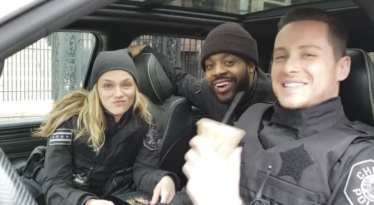 These babes are back on our screen tonight! ❤️😍 #upstead #protectAtwater #ChicagoPD