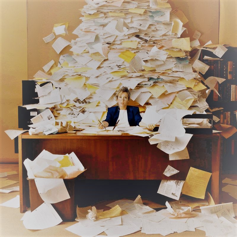 transcripteando's tweet image. Lo de 'valor añadido' se entiende cuando una tarde, desbordado de trabajo, te toca transcribir los videos de la última vista para extraer declaraciones... ¿Qué hago yo, abogado, haciendo esto? bit.ly/35JfQrX