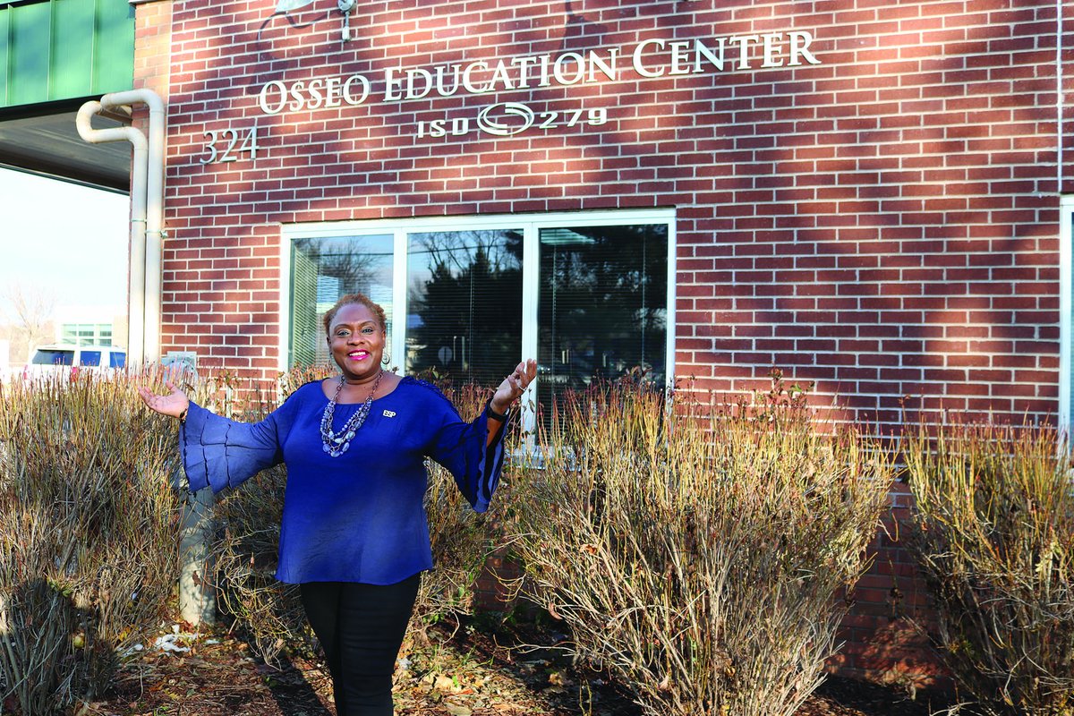 Osseo special education support professional Michelle Dennard named Minnesota ESP of the Year edmn.me/372nv4f #aew2020 #rESPect #WeLoveOurESPs