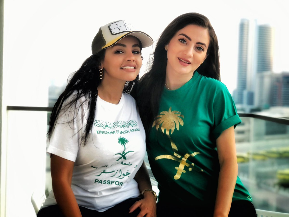 Mais alharbi ميس الحربي🇸🇦 (@alharbimais) on Twitter photo #الذكرى_السادسة_للبيعة
على العهد والوفاء .. 🇸🇦
دمتَ سيدي قائدًا عظيمًا حبيبا 💚🤍
دام عزنا تحت قيادتك وتحت بيرق سيّدي سمعًا وطاعة 💚🤍
#الملك_سلمان_بن_عبدالعزيز
#البيعه_السادسه_وفاء_يتجدد
<a href="/DanyahShafei/">Danyah Shafei</a> #الذكرى_السادسة_للبيعة
على العهد والوفاء .. 🇸🇦
دمتَ سيدي قائدًا عظيمًا حبيبا 💚🤍
دام عزنا تحت قيادتك وتحت بيرق سيّدي سمعًا وطاعة 💚🤍
#الملك_سلمان_بن_عبدالعزيز
#البيعه_السادسه_وفاء_يتجدد
<a href="/DanyahShafei/">Danyah Shafei</a>