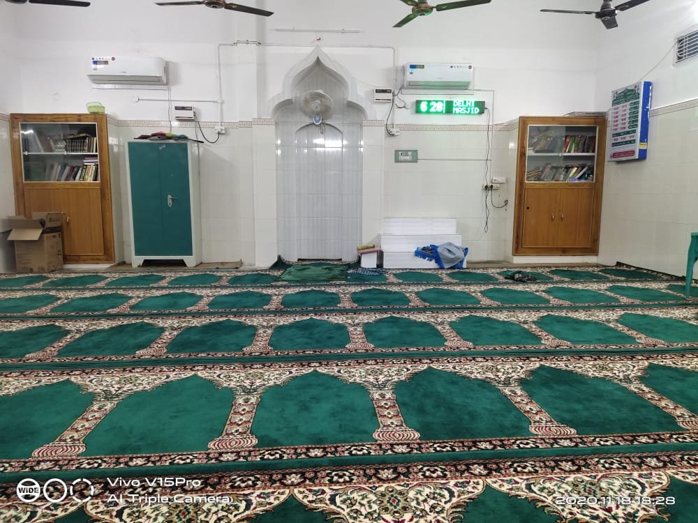 AlAleemTech's tweet photo. M1 LED Prayer Times Display at the beautiful Delhi Masjid, Narsrampet, #kadapa District, #andhrapradesh https://t.co/EI6KSmCsm0