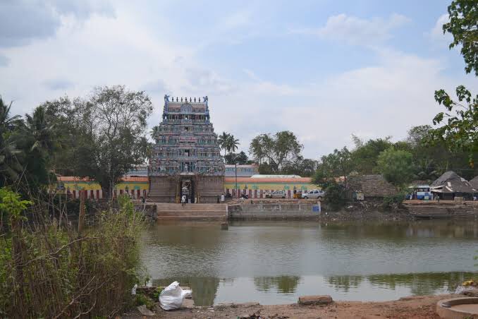 Located in the southern banks of River Cauvery, Thirunallur is the abode of Shri Panchavarneshwarar/Kalyanasundarar and Maa Kalyanasundari. This ancient temple is also deeply connected with two Nayanmars (63 shaivaite saints).  @punarutthana  @kshetrapalas